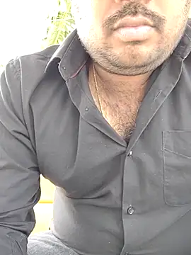 Snapshot of sunkara1 chatting on November 28, 6:27 am sunkara1 online show from November 28, 6:27 am