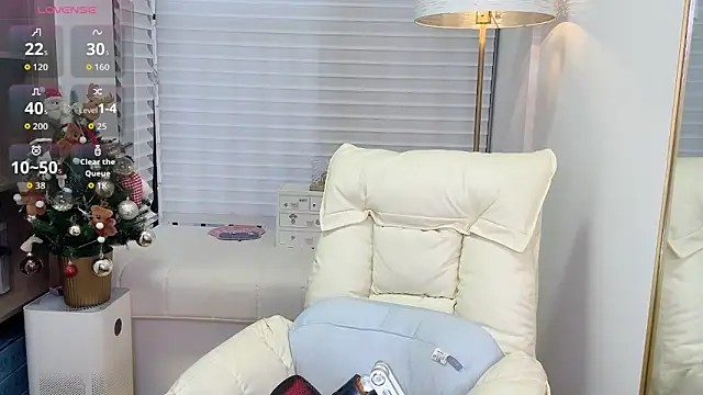 BlueBaby-77 online show from September 20, 9:21 am