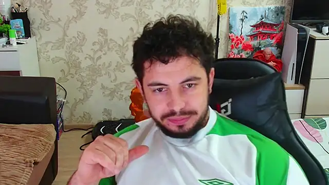 Snapshot of Sam_Gladiator chatting on October 23, 12:04 pm Sam Gladiator online show from October 23, 12:04 pm