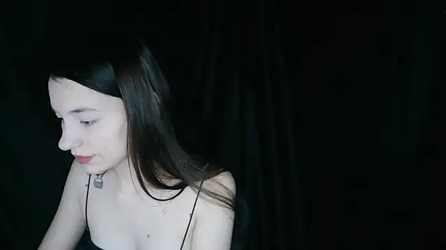 Snapshot of Liza-Kitty chatting on September 13, 8:14 am Liza-Kitty online show from September 13, 8:14 am