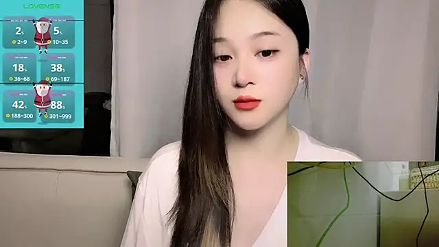 Snapshot of woaiqinqin chatting on June 2, 5:04 pm woaiqinqin online show from June 2, 5:04 pm