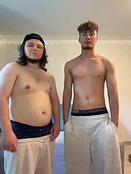 desiredude9 online show from June 28, 9:15 am