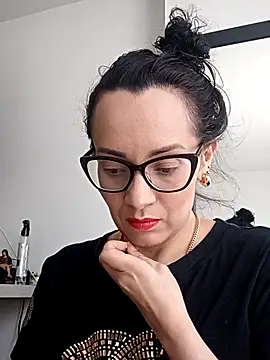 Snapshot of sarita_star chatting on October 24, 7:32 pm sarita star online show from October 24, 7:32 pm