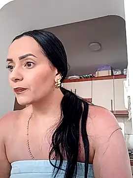 Snapshot of sarita_star chatting on May 14, 3:30 pm sarita star online show from May 14, 3:30 pm