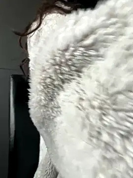 Sophsaysxox online show from October 15, 8:58 am