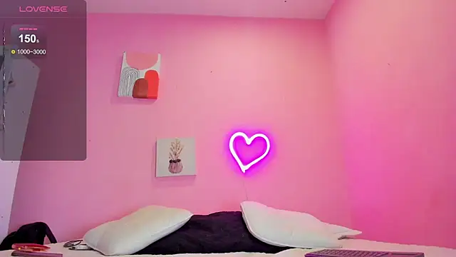 Georgina Ferri  online show from September 22, 5:15 pm