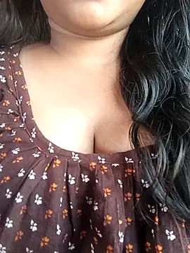 Aaradhya Sharma online show from October 27, 9:57 am