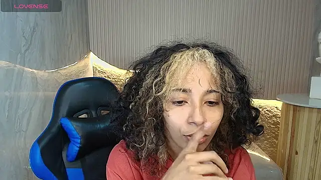 Agnis ink r online show from November 8, 1:22 pm