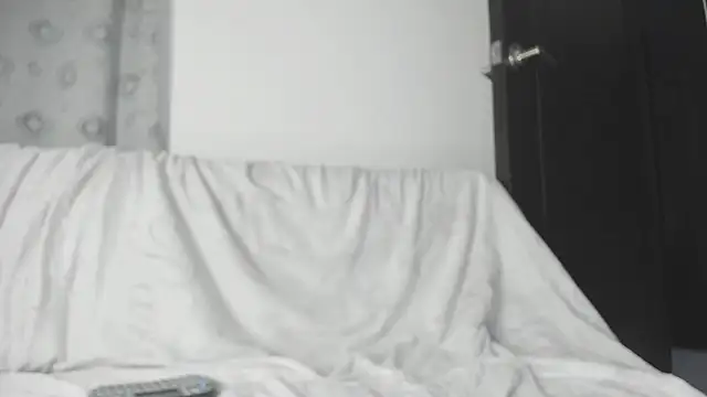 Snapshot of mila_dash chatting on November 29, 2:03 am mila dash online show from November 29, 2:03 am