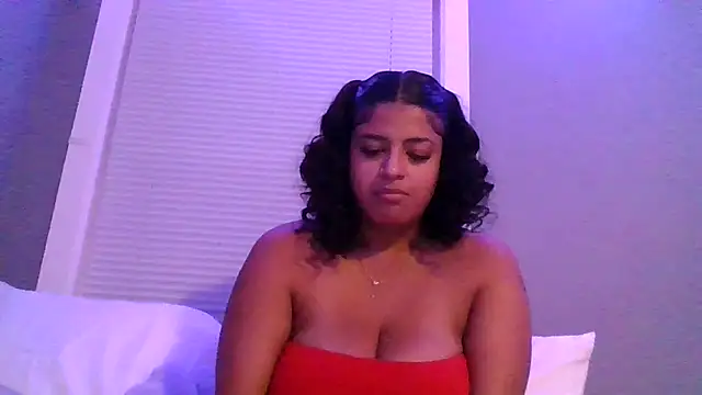 Snapshot of ebonymama23 chatting on September 16, 1:39 am ebonymama23 online show from September 16, 1:39 am