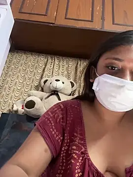 goodvibesonly44445 online show from March 7, 6:05 pm