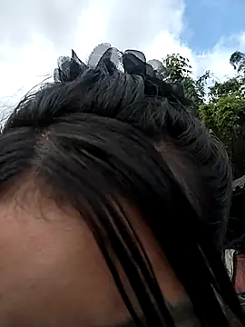 lylylove online show from October 2, 12:50 am