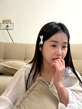 strawberry-ni online show from November 2, 4:42 pm