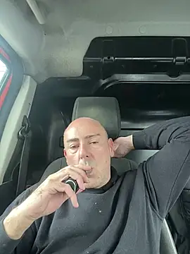 Richmcgee online show from May 20, 9:48 am