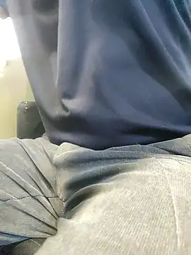 Snapshot of anggllaaa chatting on November 28, 5:32 am anggllaaa online show from November 28, 5:32 am