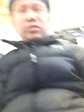 Snapshot of anggllaaa chatting on December 19, 12:50 am anggllaaa online show from December 19, 12:50 am