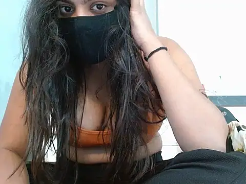 Snapshot of Vaani_Singha chatting on November 13, 9:41 am Vaani Singha online show from November 13, 9:41 am