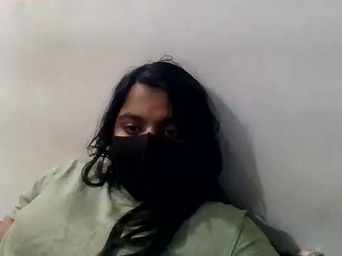 Vaani Singha online show from April 3, 6:39 pm