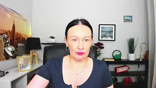 Snapshot of Velvet_Jasmine chatting on September 23, 5:21 am Velvet Jasmine online show from September 23, 5:21 am