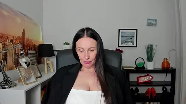 Snapshot of Velvet_Jasmine chatting on October 3, 5:32 pm Velvet Jasmine online show from October 3, 5:32 pm