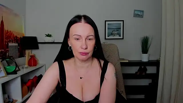 Snapshot of Velvet_Jasmine chatting on November 25, 6:35 am Velvet Jasmine online show from November 25, 6:35 am