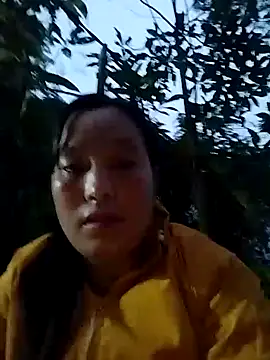 miss-su online show from October 3, 10:40 pm