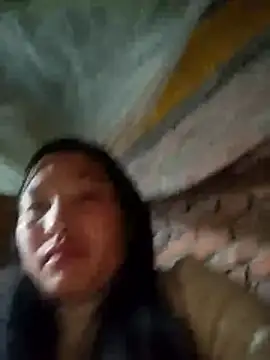 miss-su online show from February 3, 7:08 pm