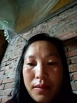 miss-su online show from February 14, 9:00 pm