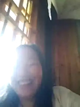 miss-su online show from April 22, 2:58 am