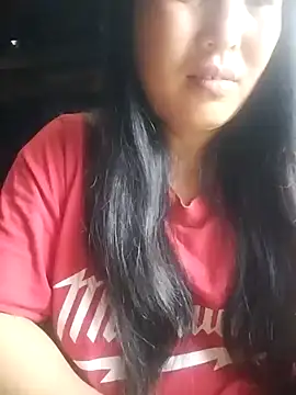 Snapshot of miss-su chatting on July 27, 2:18 am miss-su online show from July 27, 2:18 am