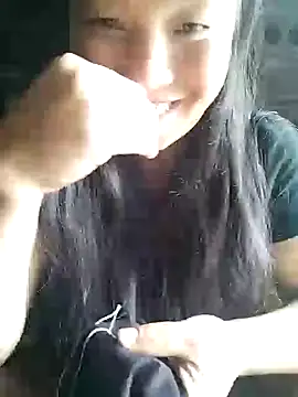 Snapshot of miss-su chatting on July 30, 1:37 am miss-su online show from July 30, 1:37 am