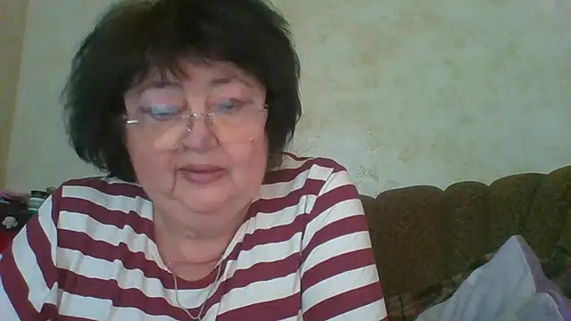 MilaSky5303 online show from April 24, 1:02 pm
