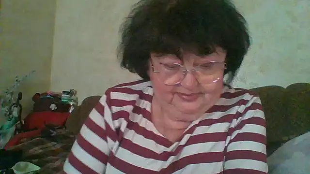 MilaSky5303 online show from April 25, 1:41 pm