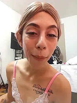 Darlyn tenderhot   online show from March 8, 4:38 am