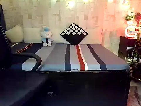 Snapshot of fairy_princess chatting on October 5, 5:44 pm fairy princess online show from October 5, 5:44 pm