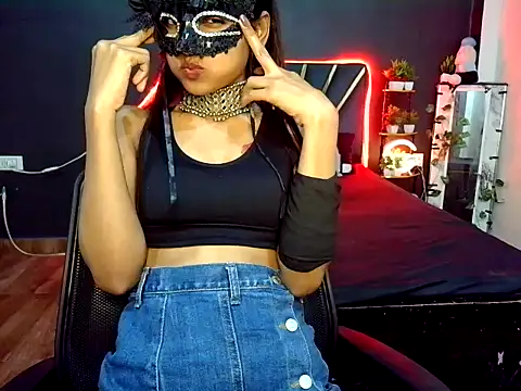 Snapshot of fairy_princess chatting on April 13, 5:18 pm fairy princess online show from April 13, 5:18 pm