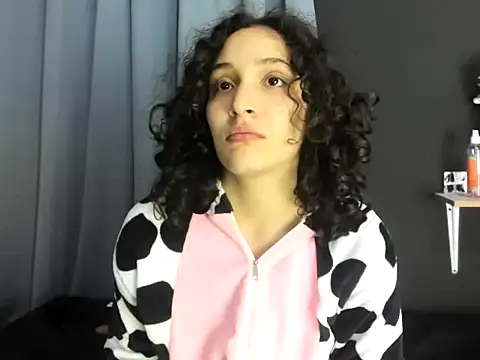 TeensNews18 online show from November 10, 12:20 am