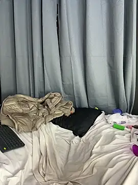 TeensNews18 online show from February 13, 11:56 pm