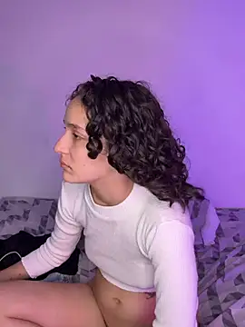 TeensNews18 online show from July 23, 3:15 am