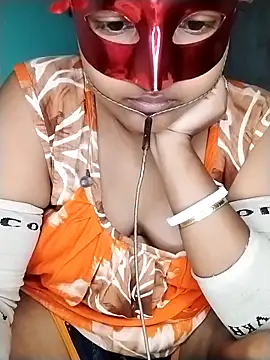 Snapshot of mimi87hoty chatting on November 29, 5:05 pm mimi87hoty online show from November 29, 5:05 pm