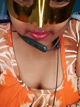 mimi87hoty online show from January 13, 5:07 pm