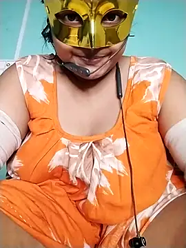 mimi87hoty online show from May 15, 7:32 pm