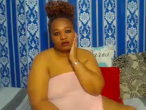 JUICEYLIPS333 online show from September 20, 4:52 pm