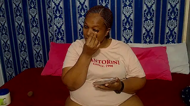 JUICEYLIPS333 online show from December 4, 5:54 pm