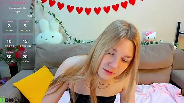 Sylvia Ortiz online show from February 22, 5:51 am