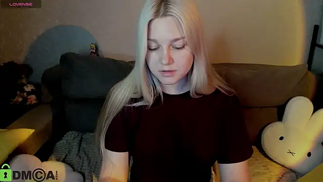 Sylvia Ortiz online show from July 4, 12:39 am