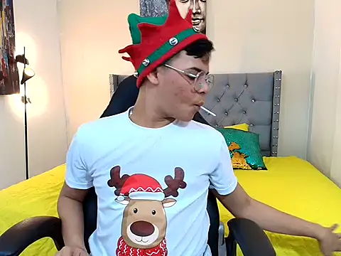 Snapshot of stewart_mateo_ chatting on December 5, 2:09 am stewart mateo online show from December 5, 2:09 am