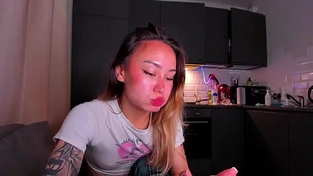 Snapshot of baobei03 chatting on November 6, 2:40 pm baobei03 online show from November 6, 2:40 pm