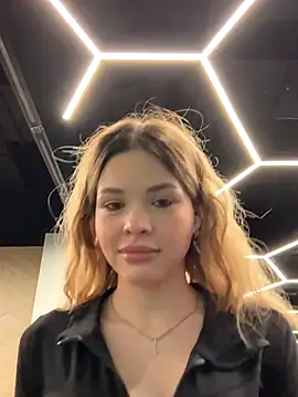 Snapshot of SMELLSEX chatting on November 7, 7:03 pm SMELLSEX online show from November 7, 7:03 pm