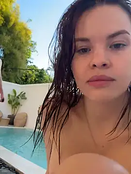 SMELLSEX online show from June 29, 9:37 am